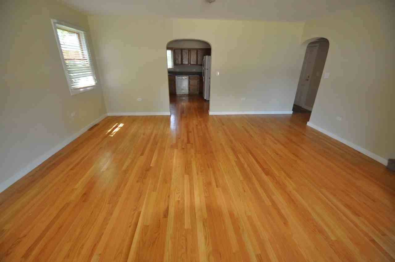 125 Williams St - Photo 2 of 7