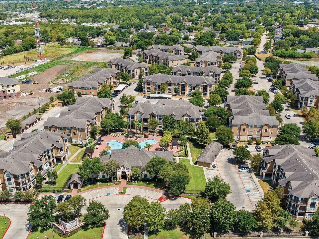 Advenir at Milan Apartments 13100 W Bellfort Ave, Houston, TX 77099 Zumper