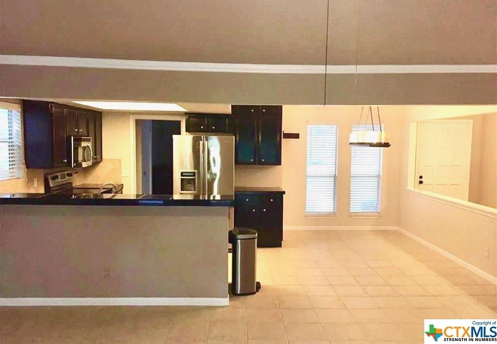 1420 N Lbj Dr - Photo 2 of 7