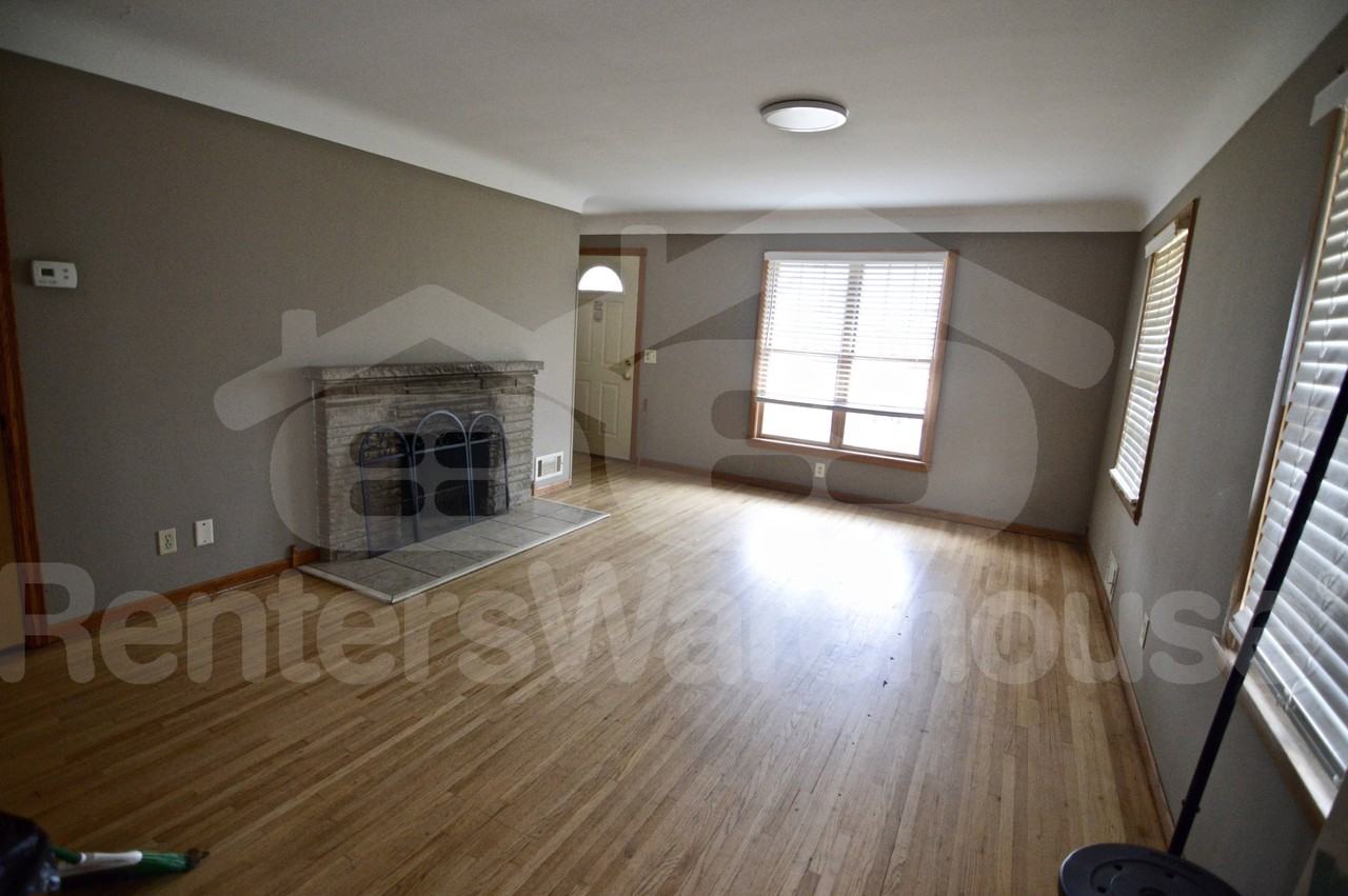 6041 Penn Ave S - Photo 2 of 8