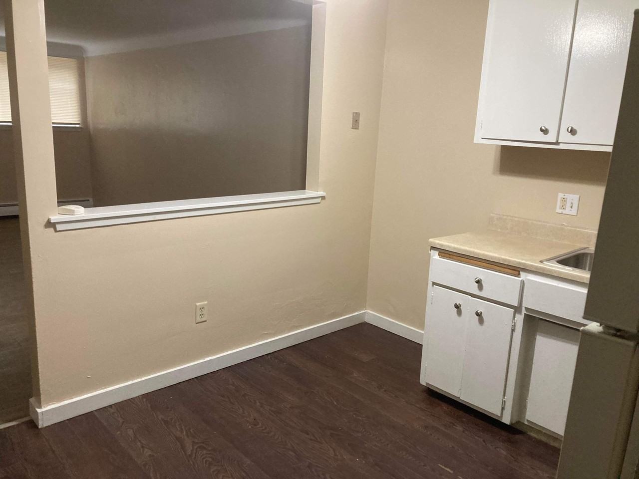 1015 York Avenue #1 - Photo 2 of 4