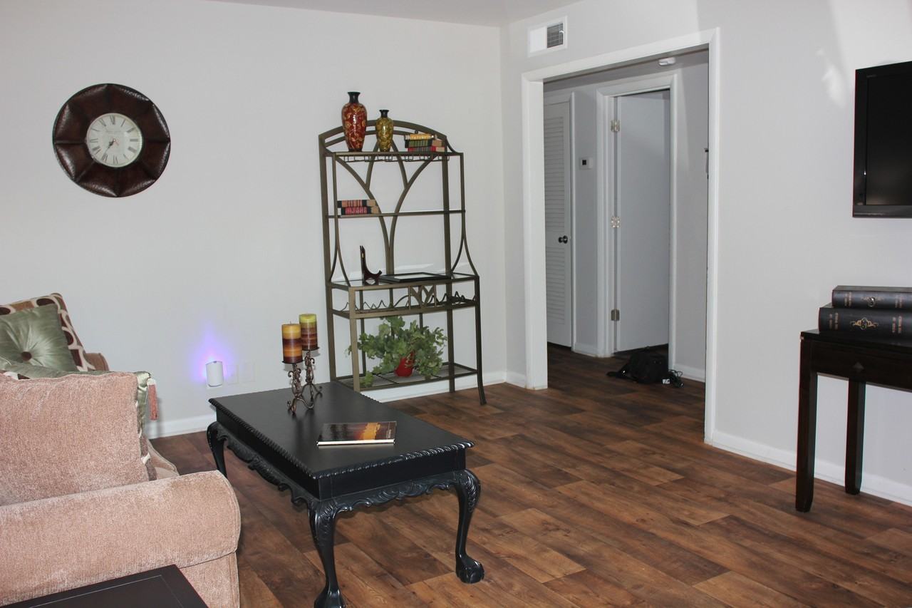 University Lofts - Photo 7 of 14