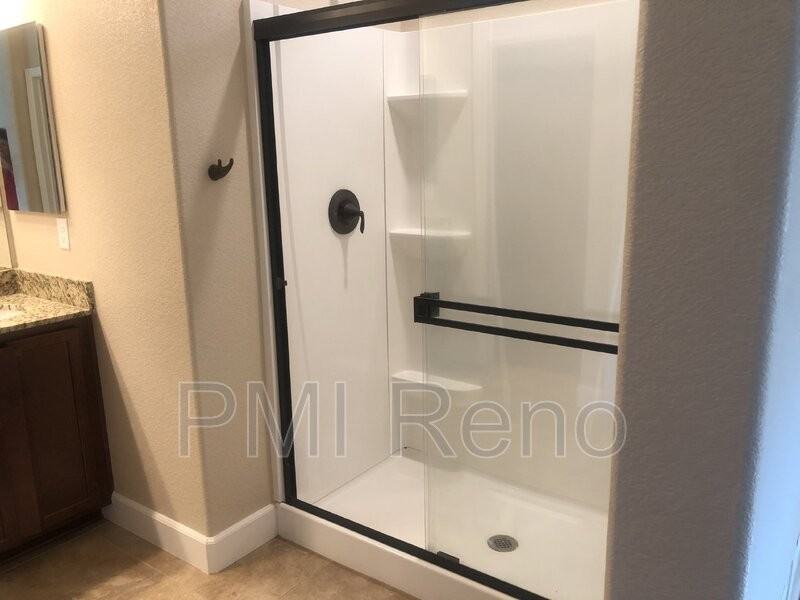 9334 Pond St - Photo 7 of 18