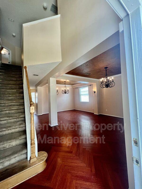 12576 Arrowleaf Ln - Photo 5 of 50