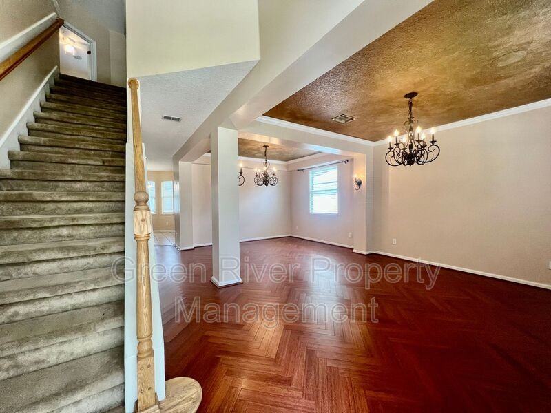 12576 Arrowleaf Ln - Photo 6 of 50