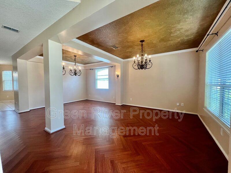 12576 Arrowleaf Ln - Photo 7 of 50