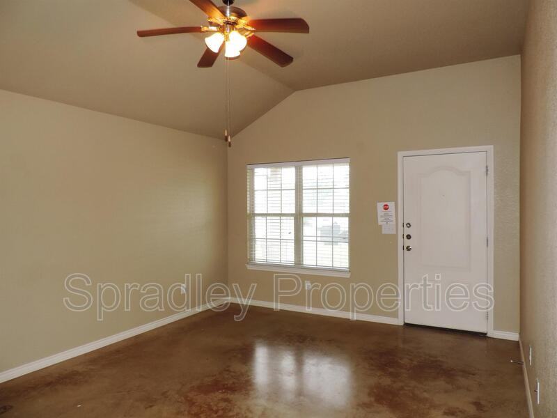 767B E Ridge Blvd - Photo 2 of 14