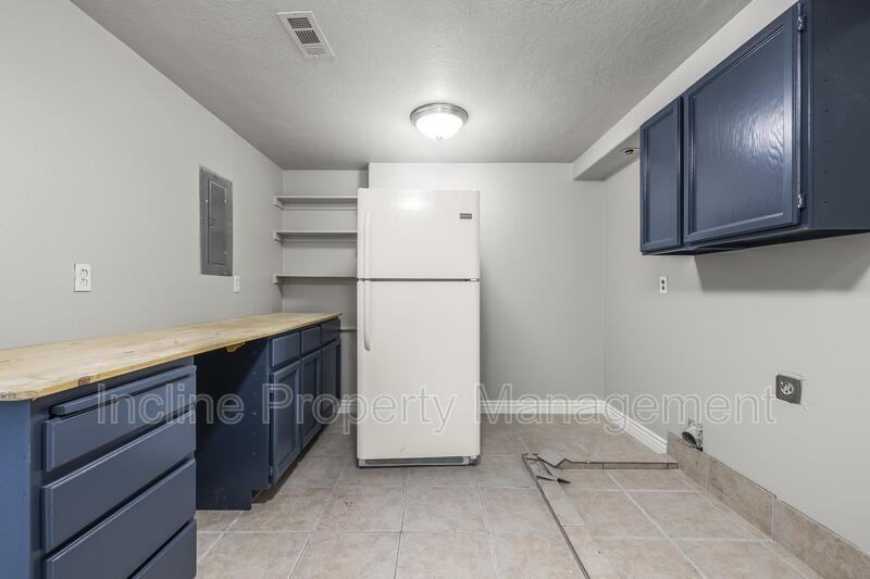 4016 S Sunrise Dr - Photo 2 of 14