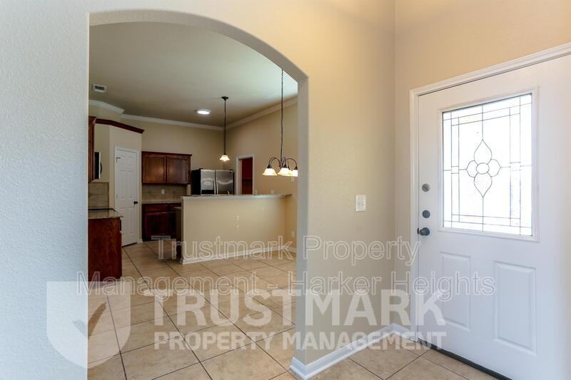401 W Libra Dr - Photo 2 of 24