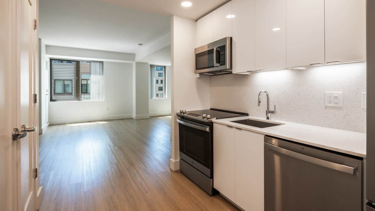 Third Square - Photo 4 of 50