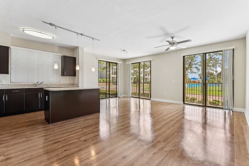 Lantower Westshore - Photo 5 of 42