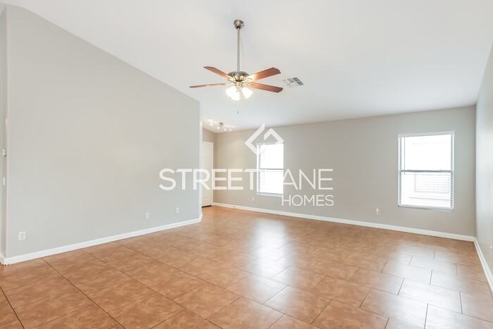 12818 W Soledad St - Photo 2 of 15
