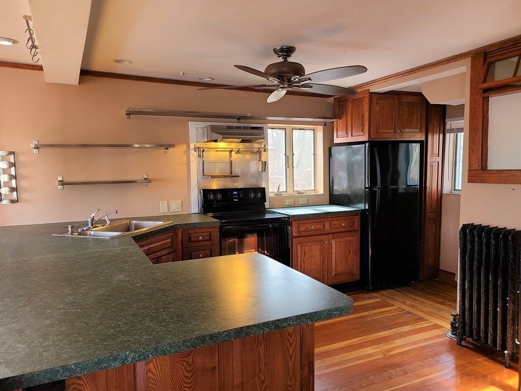 30 South St #30 - Photo 3 of 18