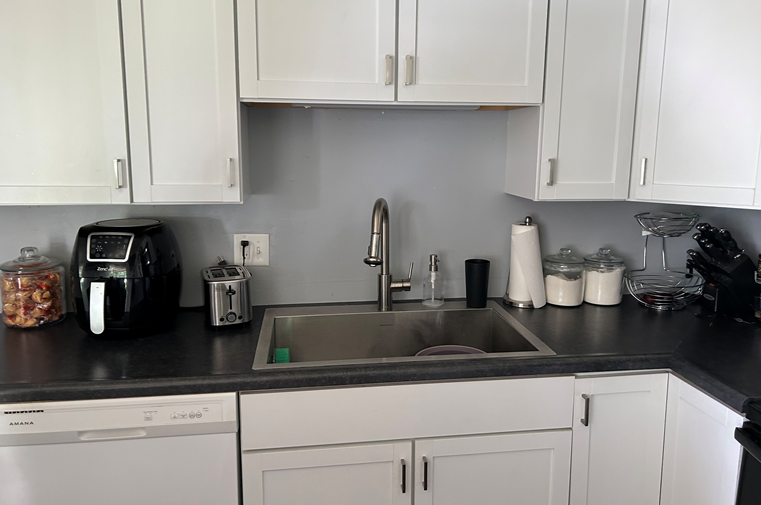 1604 Dover Ave #NA - Photo 2 of 3