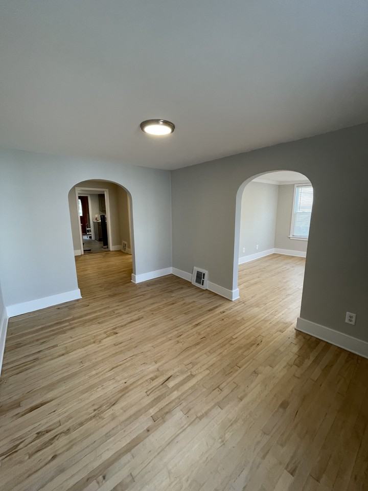 239 Breen Ave #239 - Photo 2 of 13