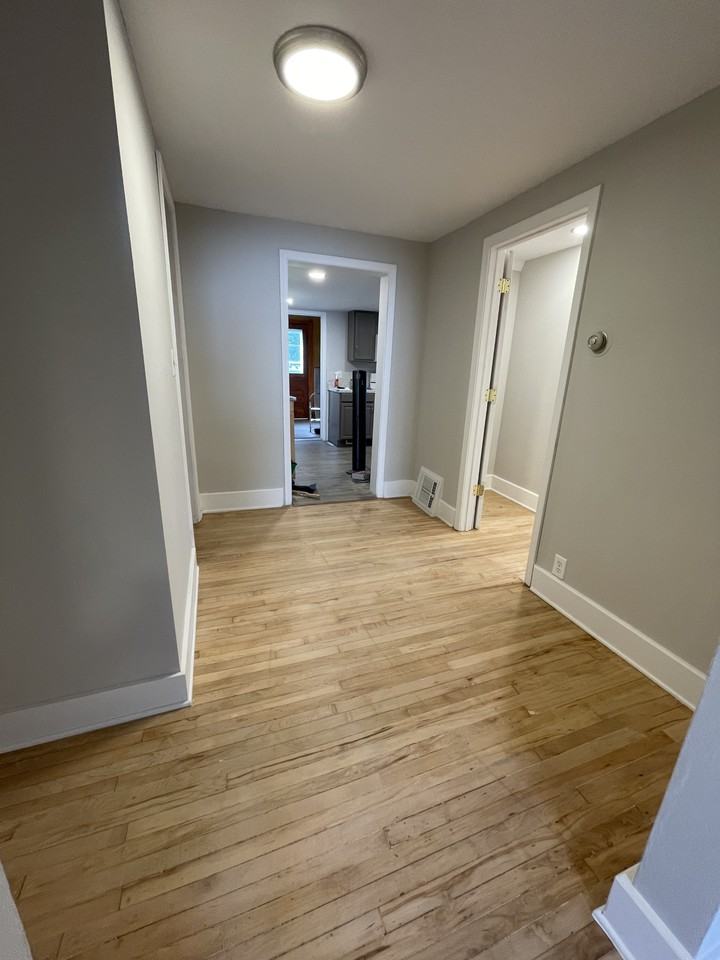 239 Breen Ave #239 - Photo 3 of 13