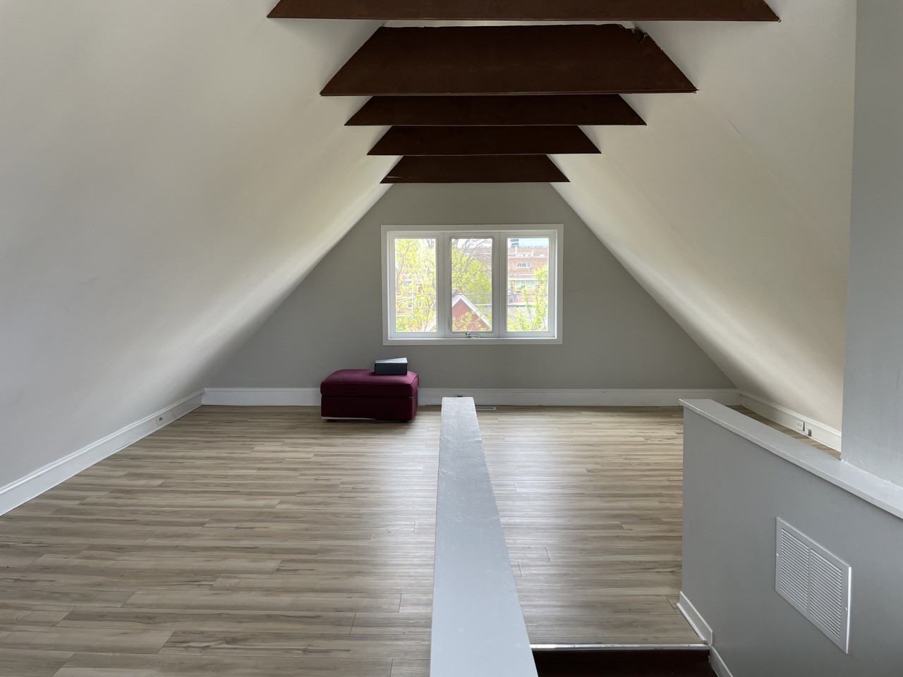 295 Bell St - Photo 2 of 12