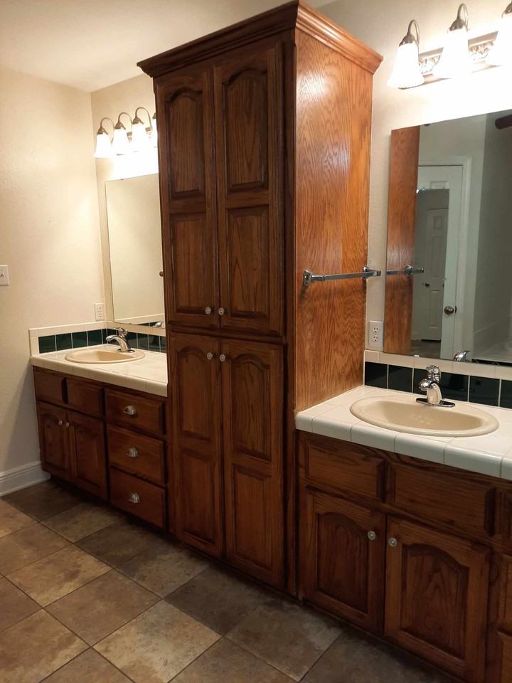 2109 Barrington Dr #1 - Photo 3 of 50