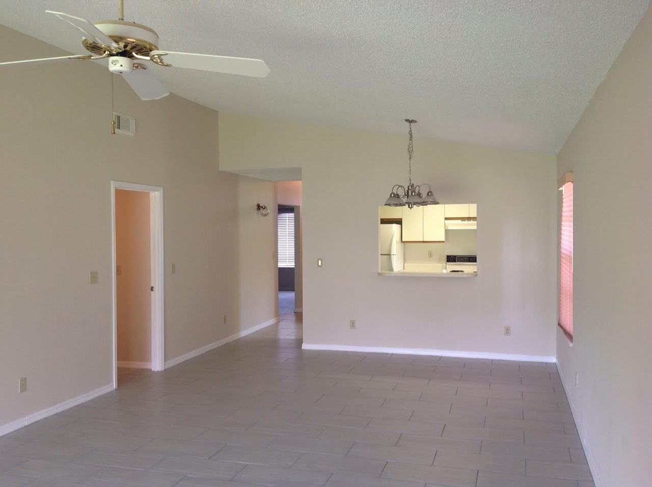 4717 Se Salvatori Rd #1 - Photo 3 of 11