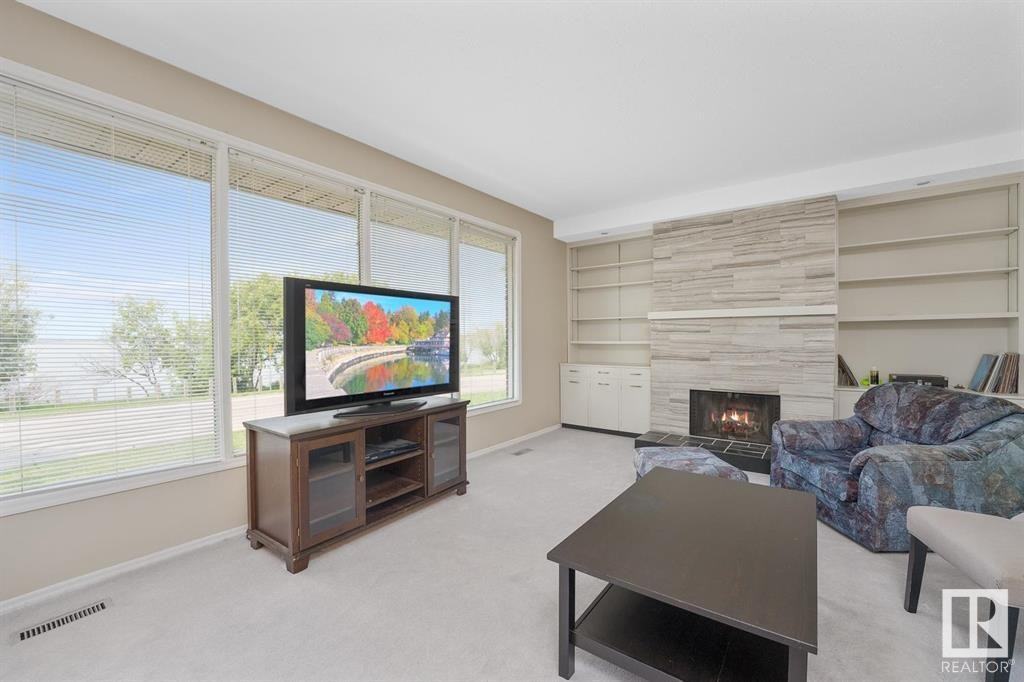 4819 Lakeshore Dr #1 - Photo 3 of 40