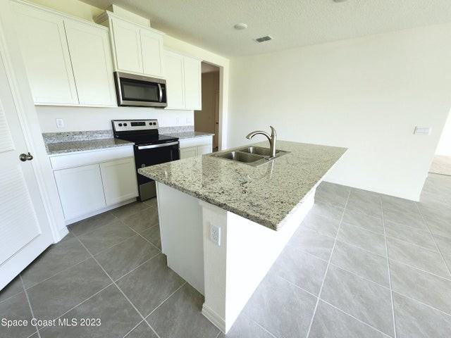 4925 Amasa Cir #1 - Photo 3 of 20