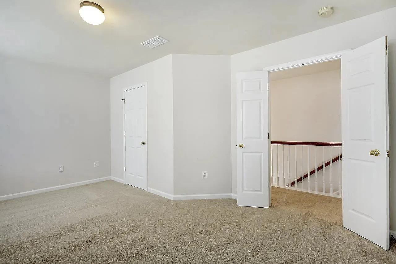 126 Jordan Crest Ct #1 - Photo 7 of 21