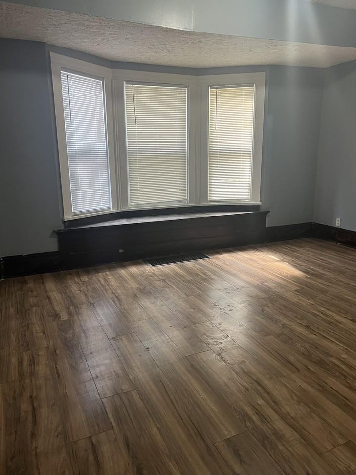 119 Hobart St #1 - Photo 2 of 14