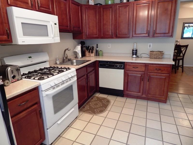 1 Drake Ln #1 - Photo 3 of 16