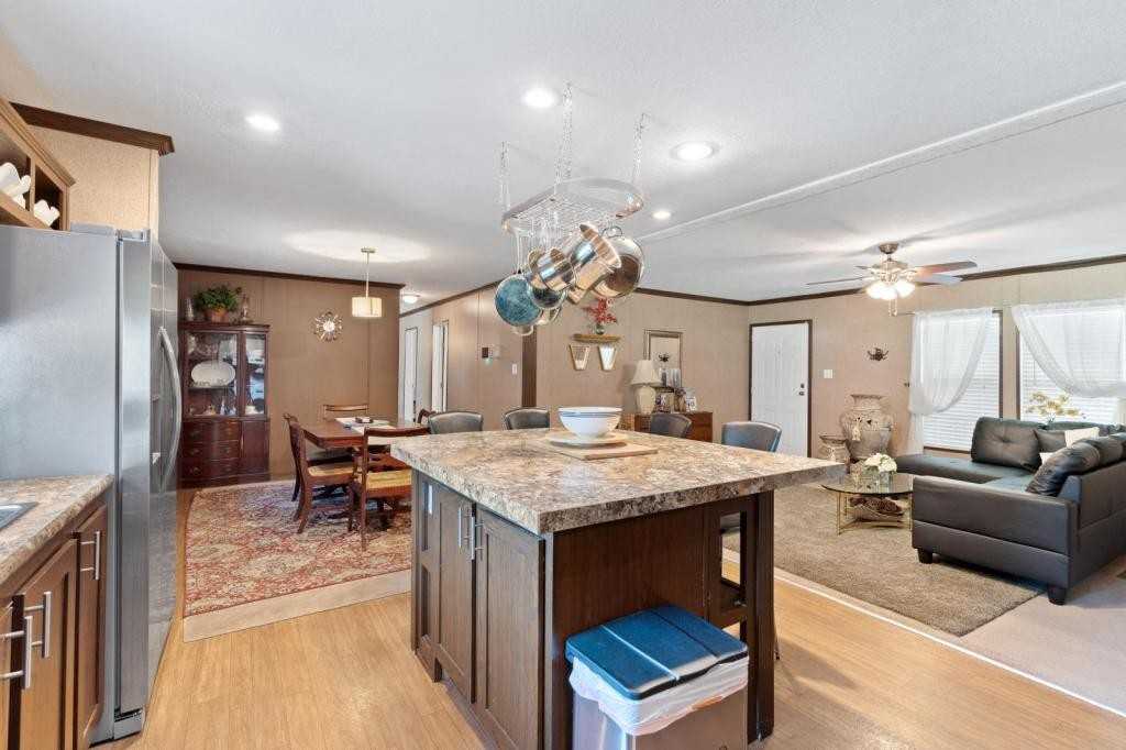 562 Joe Frazier Rd - Photo 3 of 22