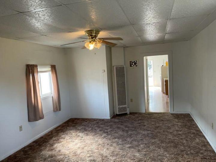 114 N Harley Ave - Photo 3 of 5