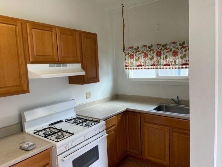 114 N Harley Ave - Photo 4 of 5