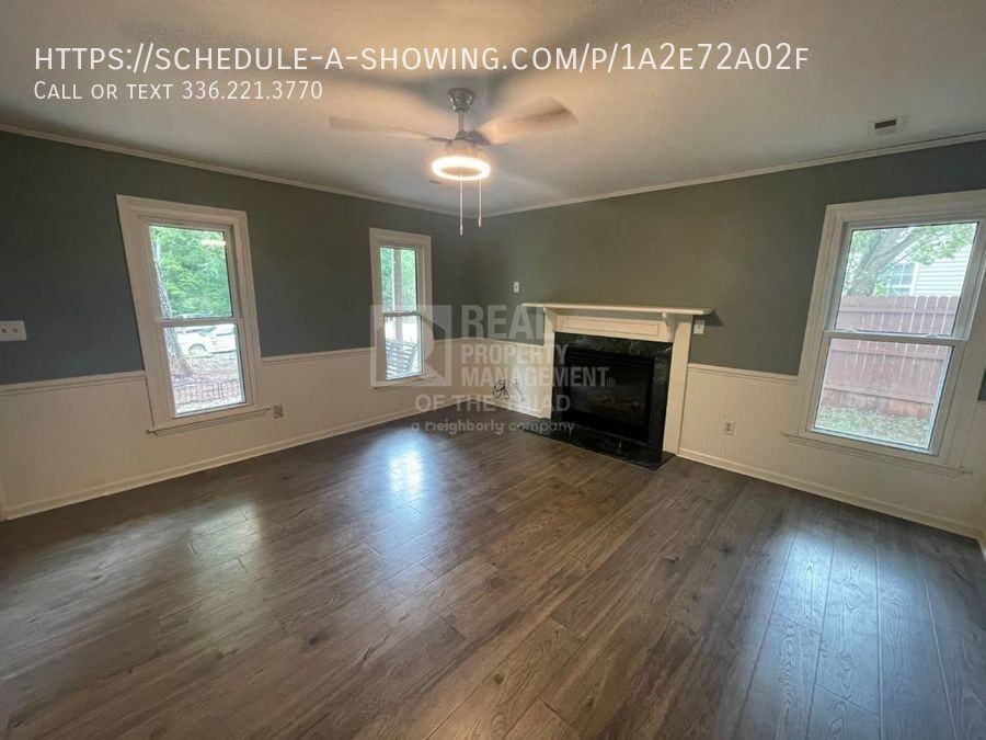 329 Windward Cir - Photo 2 of 17