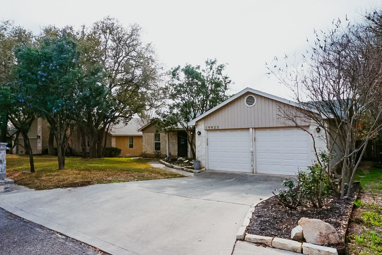 19923 Encino Briar #NA - Photo 2 of 25