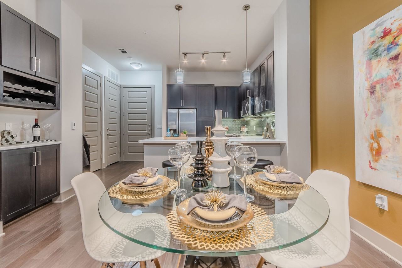 Anthem Cityline Apartments - Photo 4 of 38