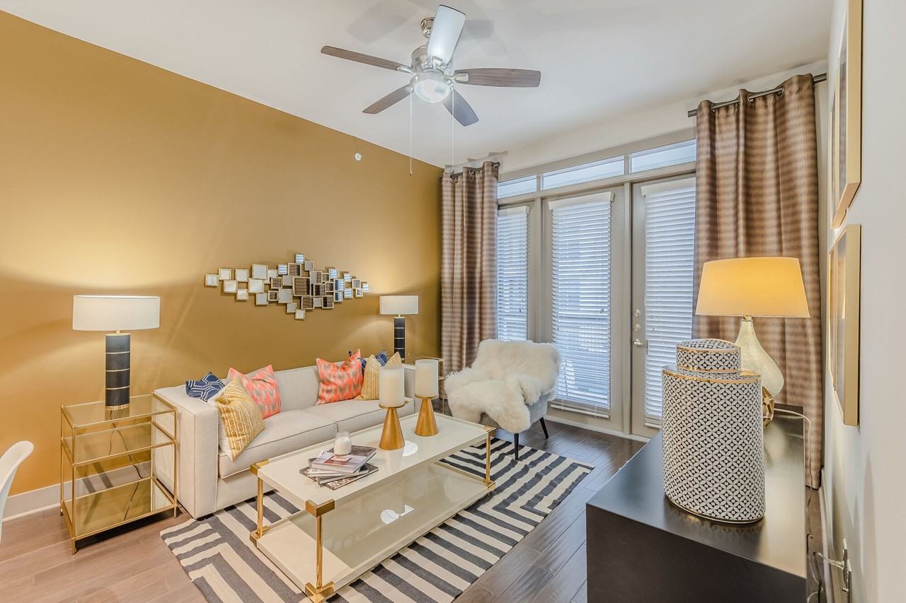 Anthem Cityline Apartments - Photo 5 of 38