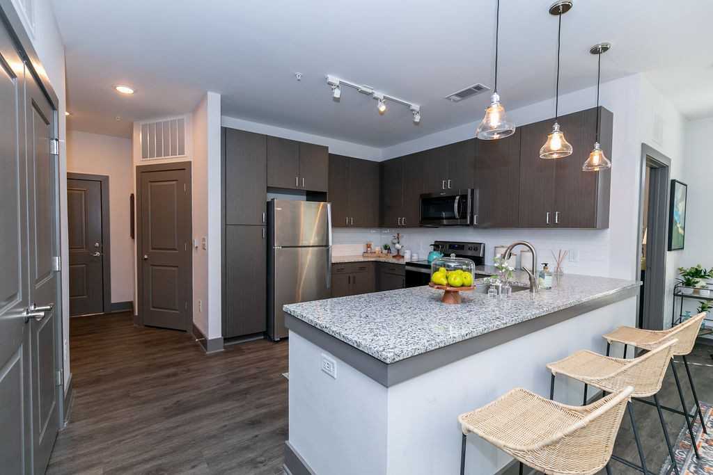 Gibson Flowery Branch Apartments - Photo 4 of 43