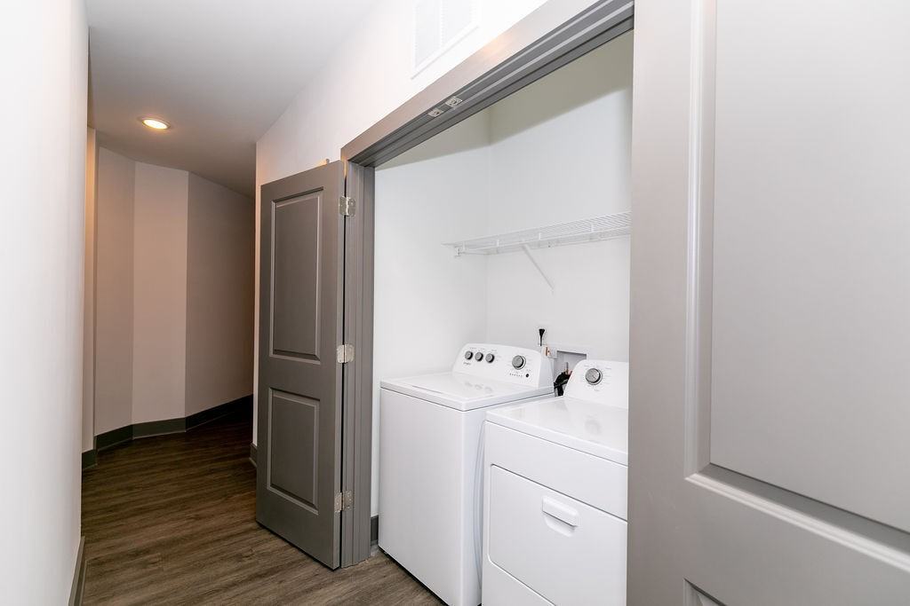 Gibson Flowery Branch Apartments - Photo 7 of 39