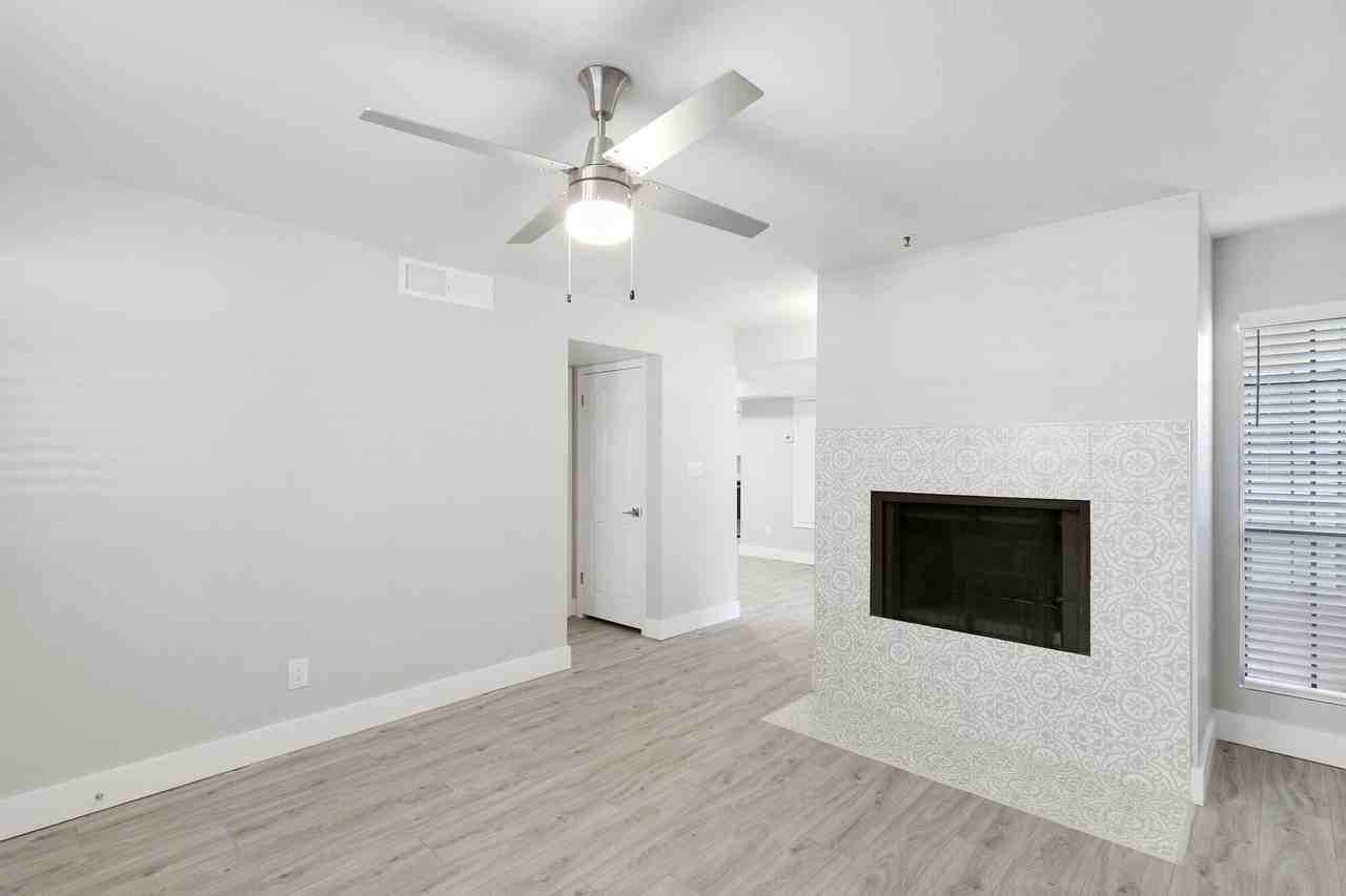 Clifton on 7th - Photo 2 of 33