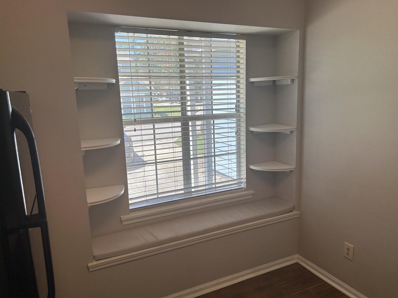 105 Brownsridge Ln #1 - Photo 3 of 20