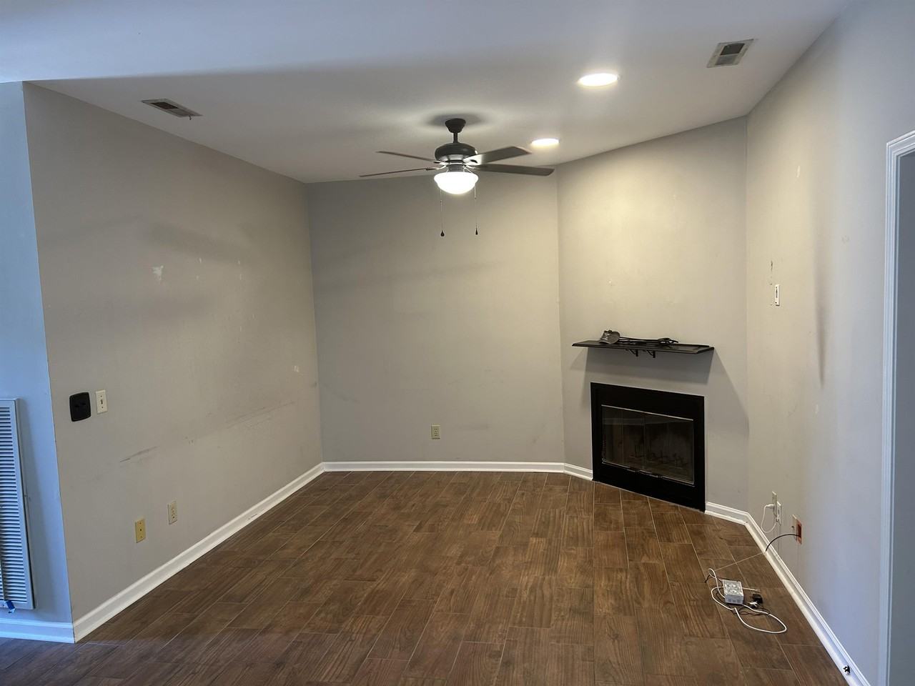 105 Brownsridge Ln #1 - Photo 4 of 20