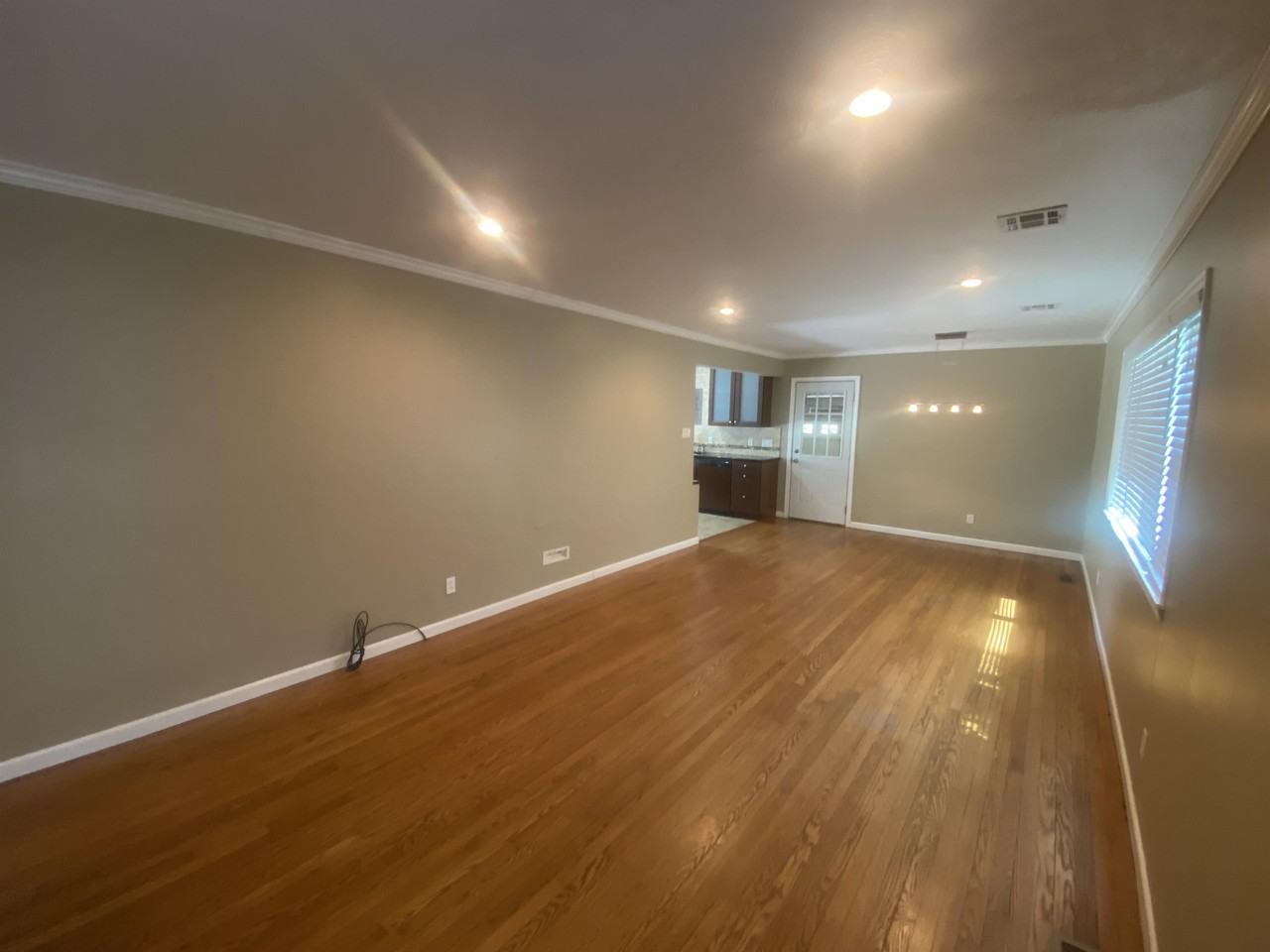 3019 Independence St #1 - Photo 2 of 12