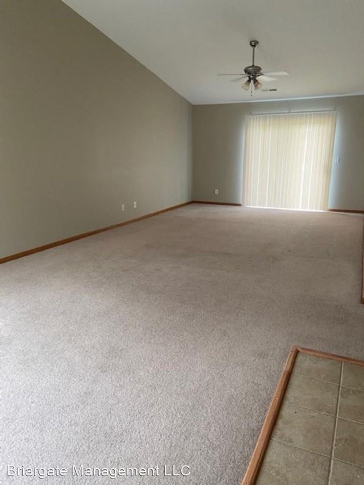 7351 Rolling Hills - Photo 2 of 7