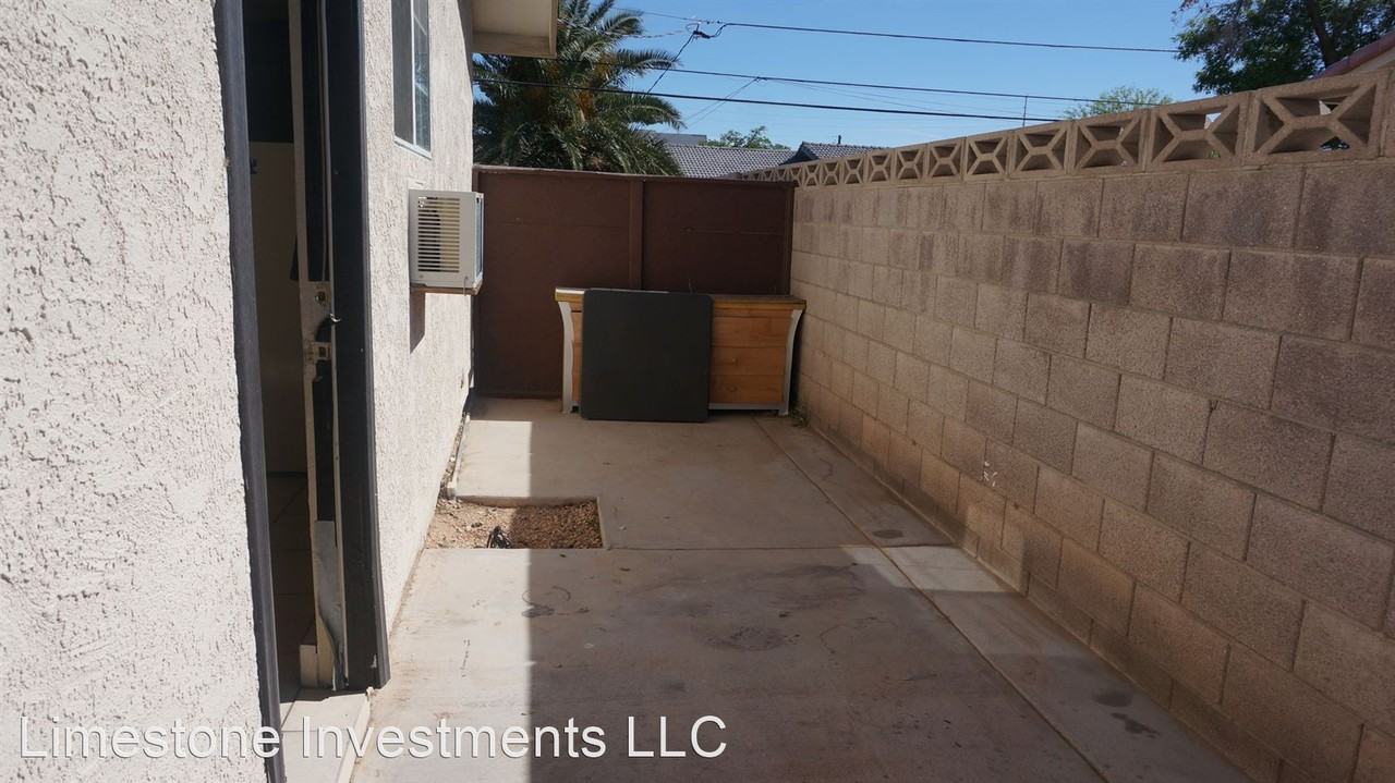 4291 E Cleveland Ave - Photo 3 of 17