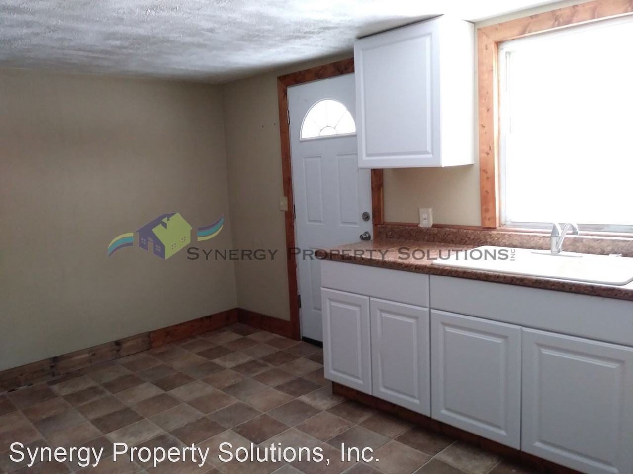 1214 Caldwell St - Photo 3 of 25