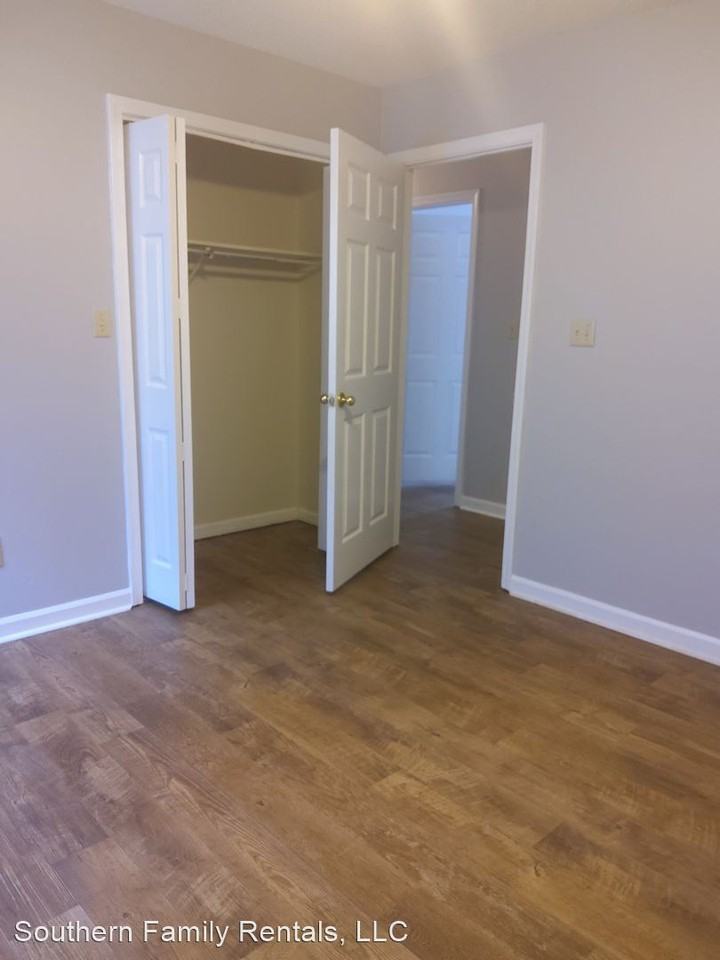 645 Ed Beckham Rd - Photo 2 of 17