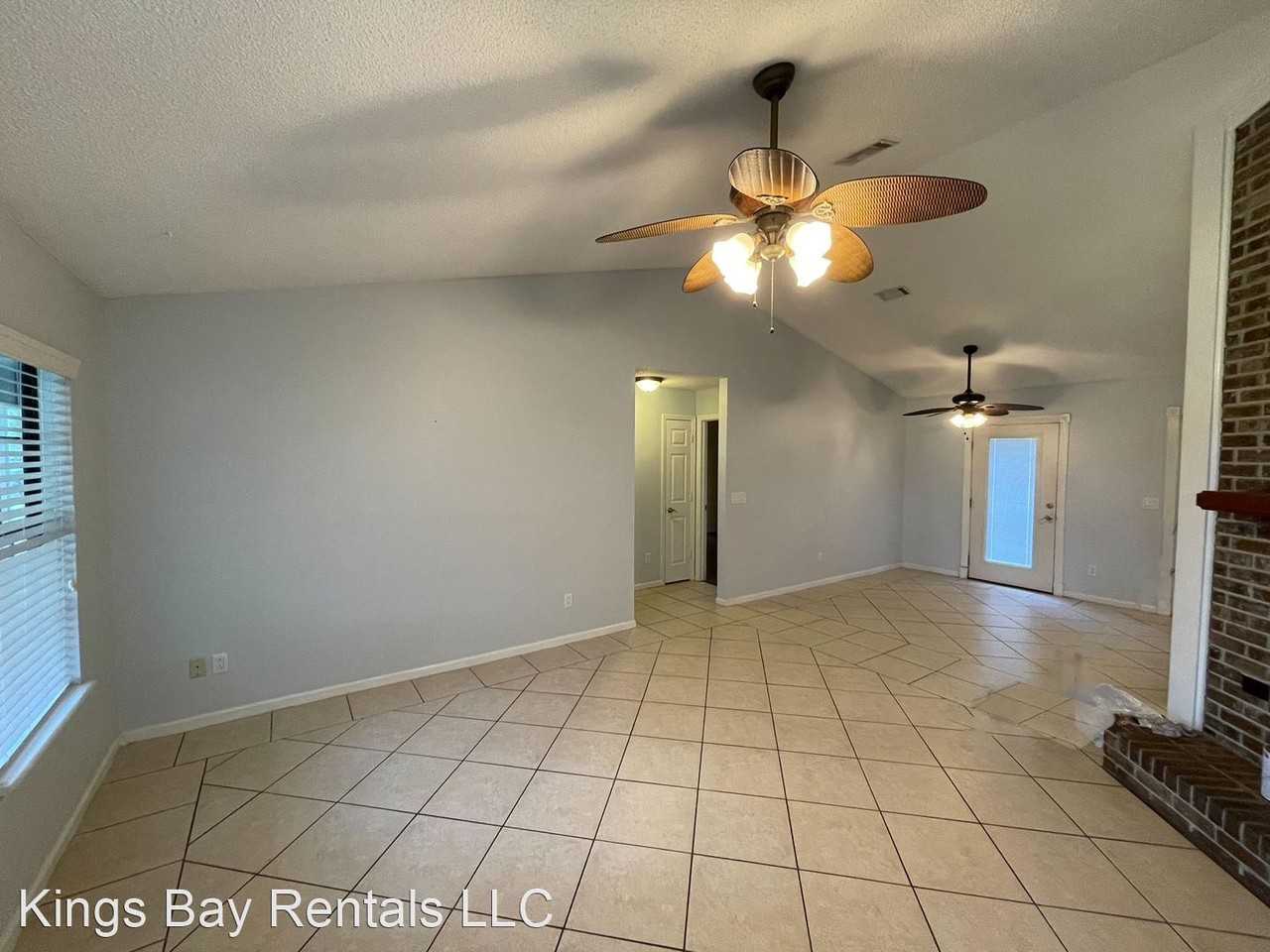 215 Woodbridge Rd - Photo 2 of 19