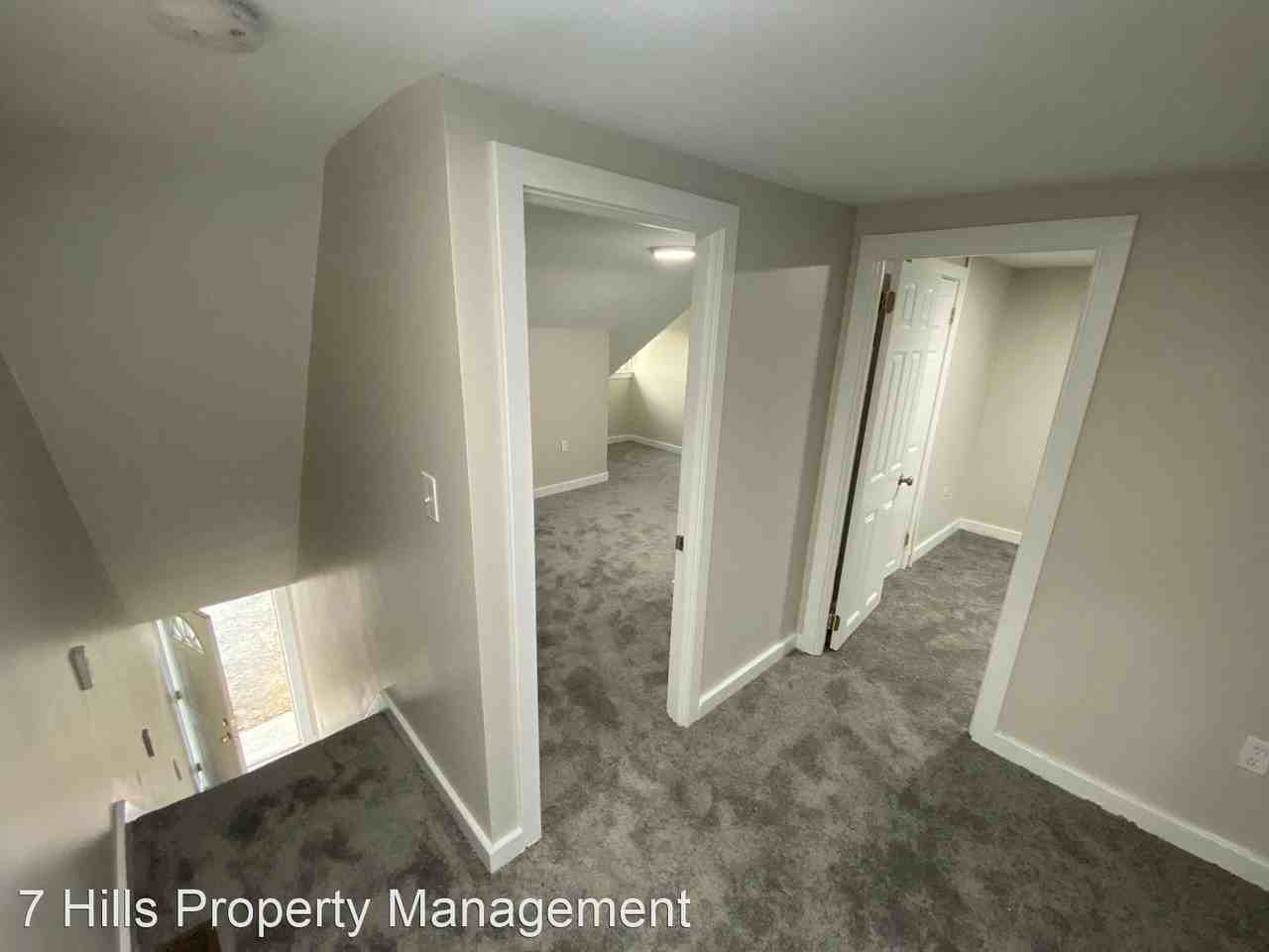 1 Middle Street - Photo 3 of 4