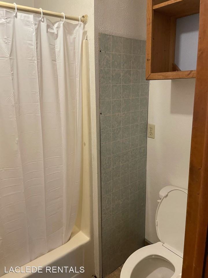 105 Frisco St - Photo 2 of 10