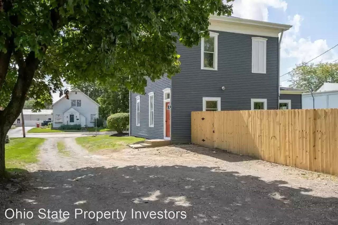 125 E High St - Photo 2 of 31