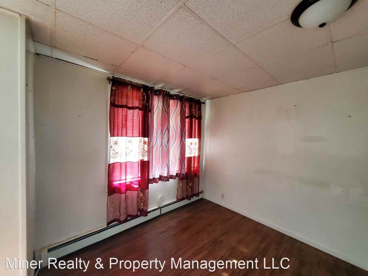 128 Third Street - Photo 2 of 5